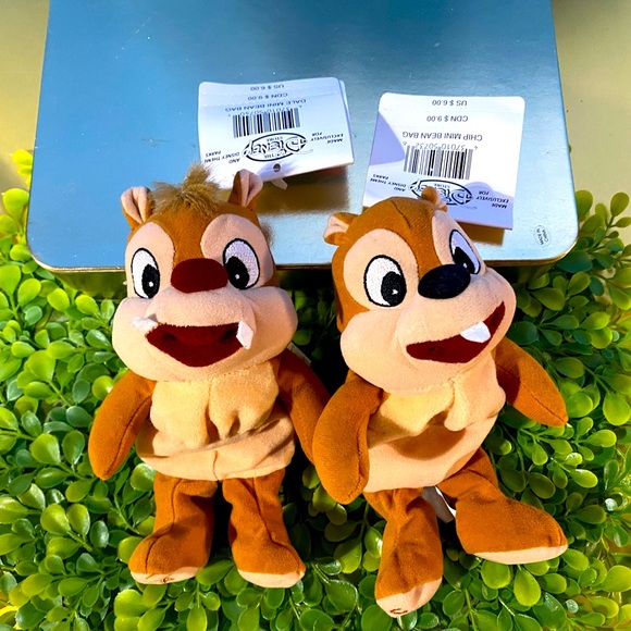 DISNEY EXCLUSIVE NWT VTG 90s CHIP & DALE COLLECTIBLE RETIRED BEAN BAG PLUSH PAIR - Picture 9 of 13